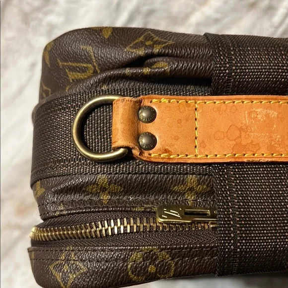 Louis Vuitton Brown Monogram Satelite 53